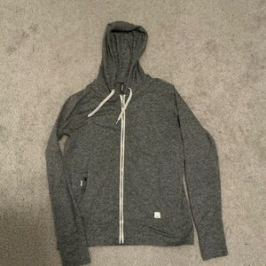 Vuori Women’s Grey Zip Up
